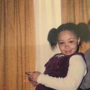 Meet your Posher, Lily